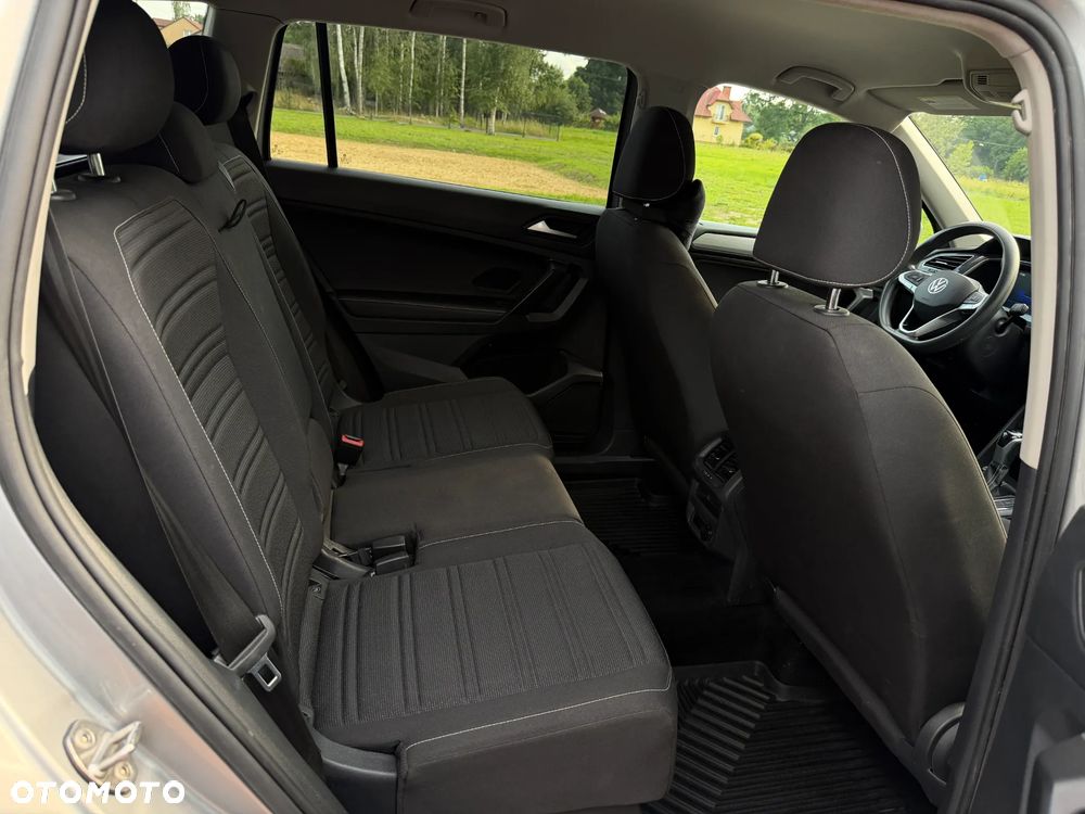 Volkswagen Tiguan Allspace 2.0 TSI 4Mot Highline DSG - 24