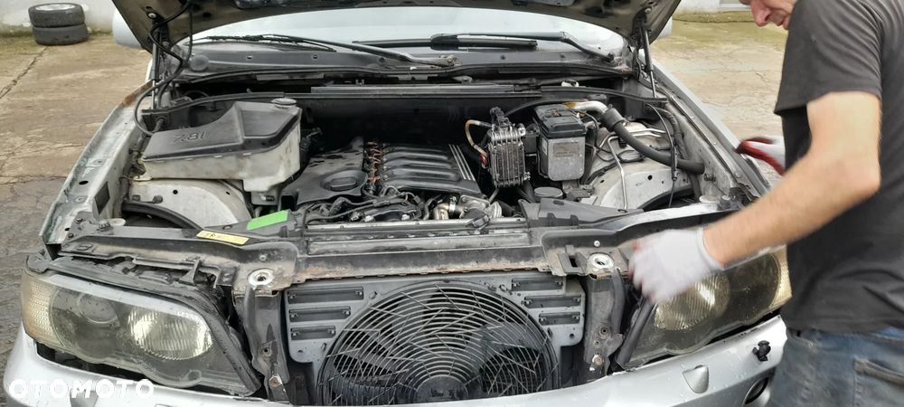 BMW X5 E53 klapa tylna - 6