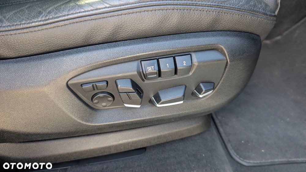BMW X6 - 17