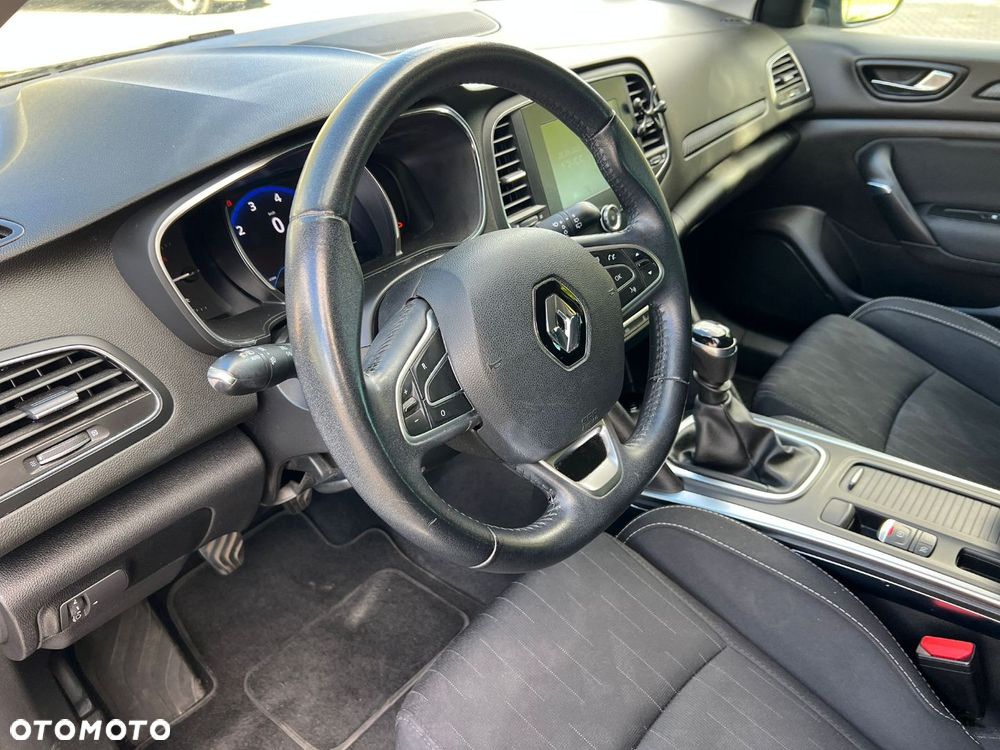 Renault Megane 1.3 TCe FAP Limited - 8