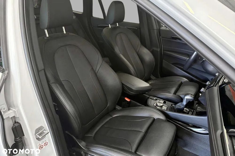 BMW X1 xDrive25e M Sport - 20
