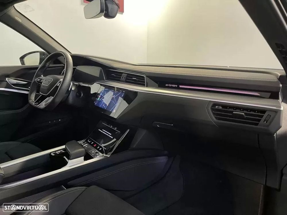 Audi Q8 e-Tron Sportback 50 quattro S line - 17