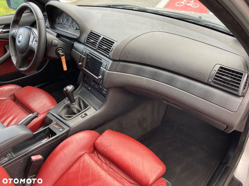 BMW Seria 3 330i Edition Sport - 30