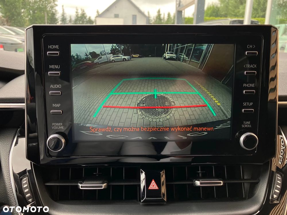 Toyota Corolla 2.0 Hybrid Comfort - 25