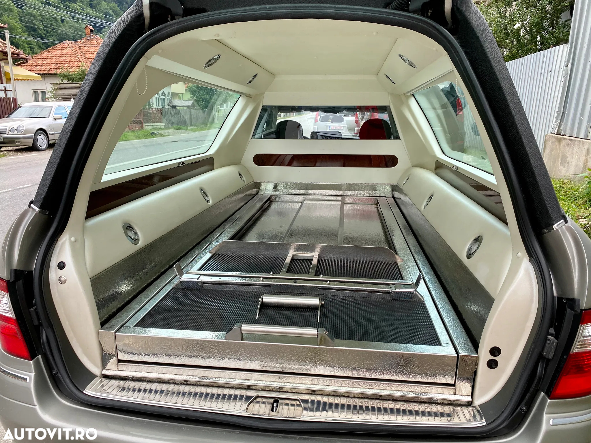 Mercedes-Benz E 280 CDI 4-Matic Estate - 17