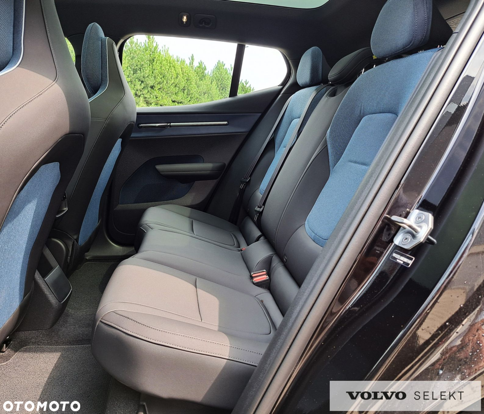 Volvo EX30 - 11