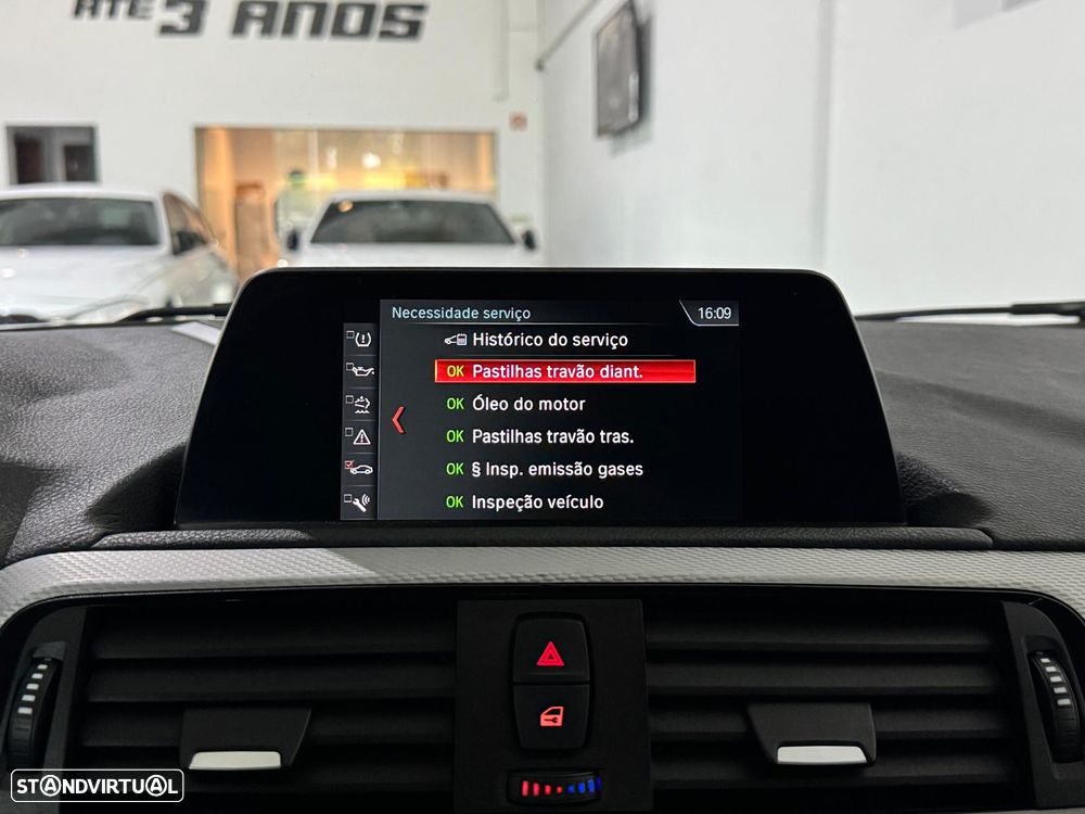 BMW 118 d Pack M - 33