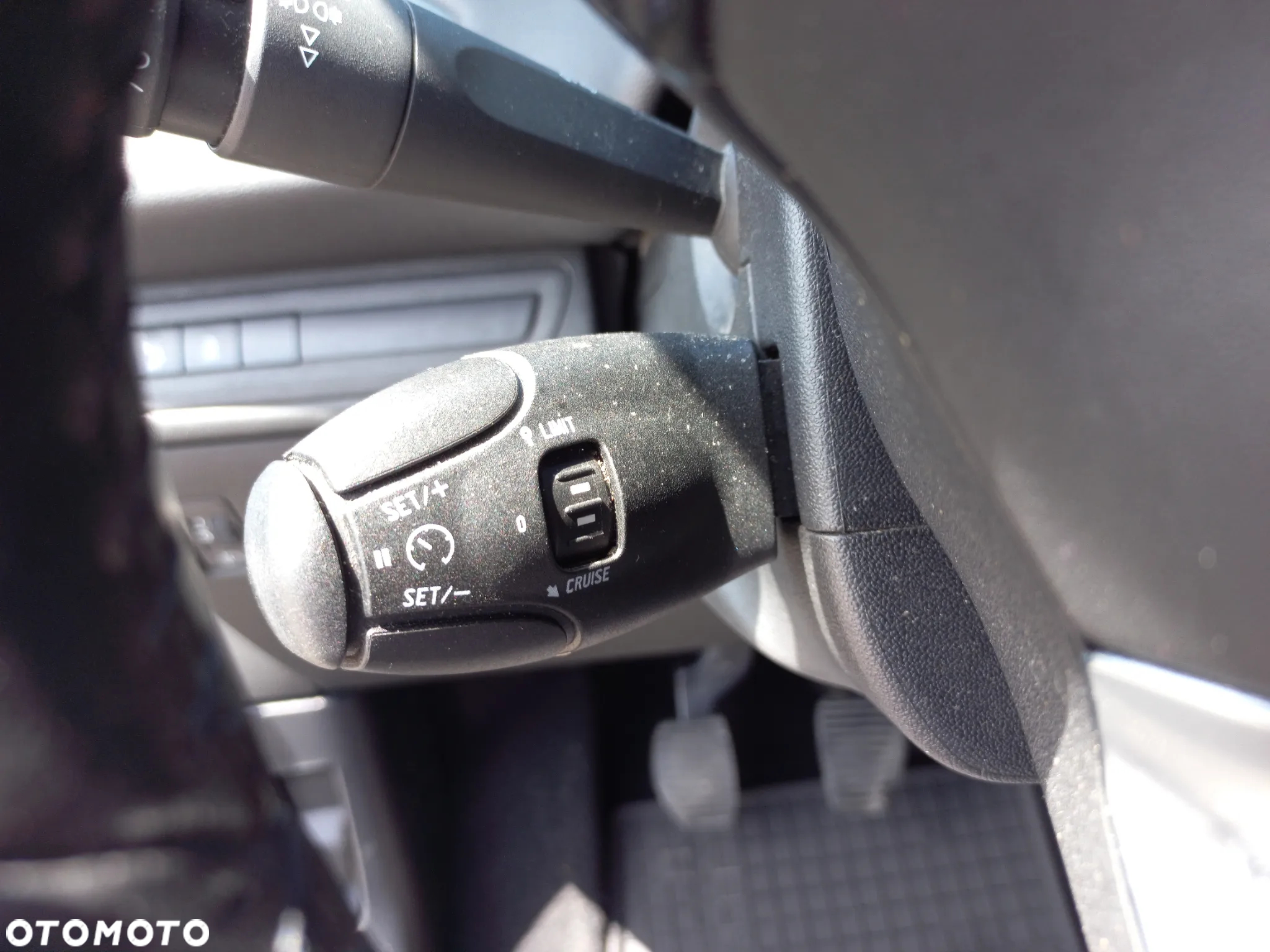 Peugeot 208 1.2 PureTech Active - 24