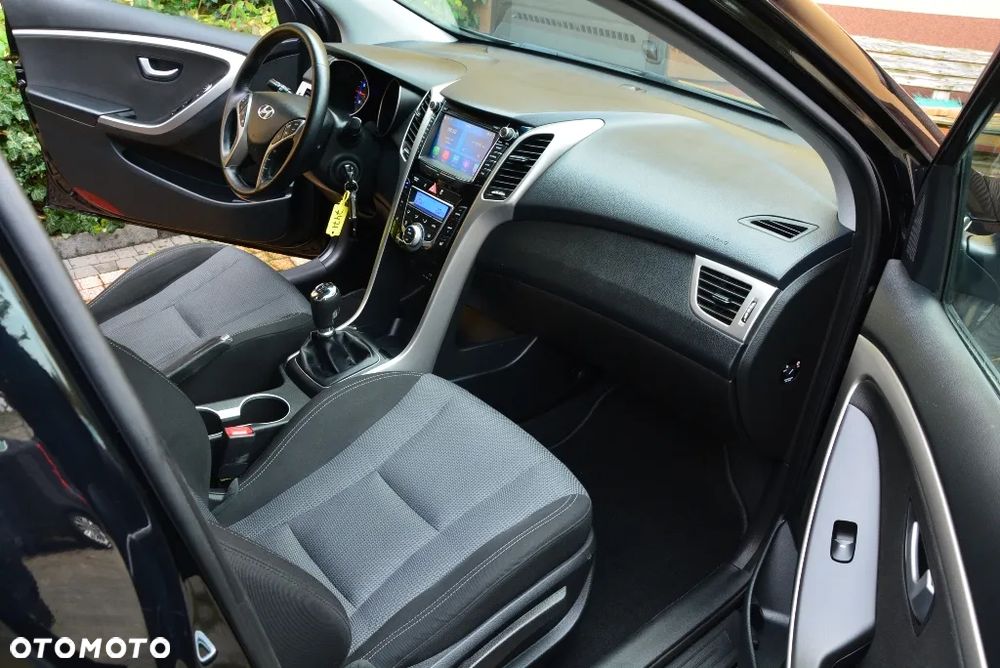 Hyundai i30 1.6 Style - 17