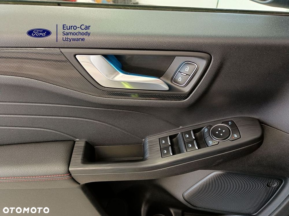 Ford Kuga 2.5 Duratec FHEV 4x4 ST-LINE - 27