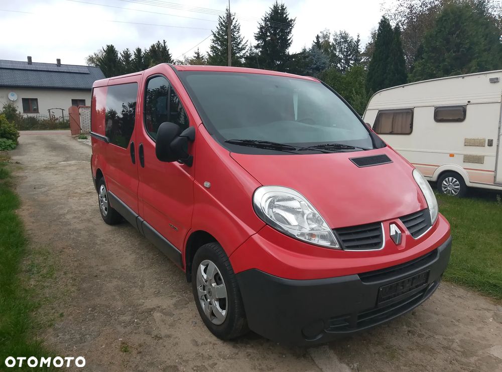 Renault Trafic - 12