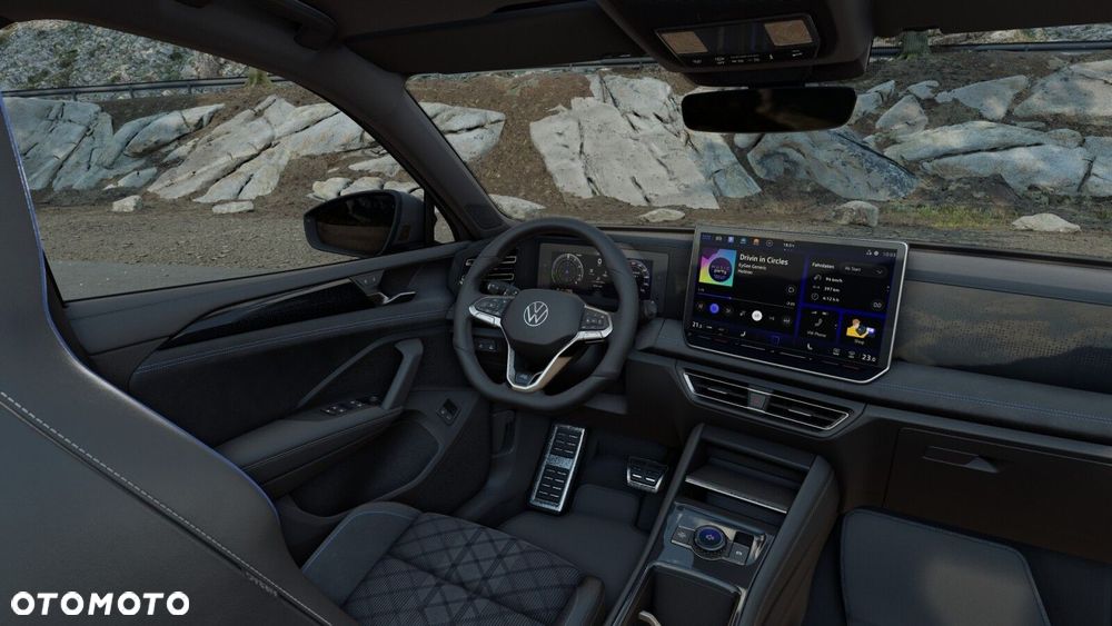 Volkswagen Tiguan - 11
