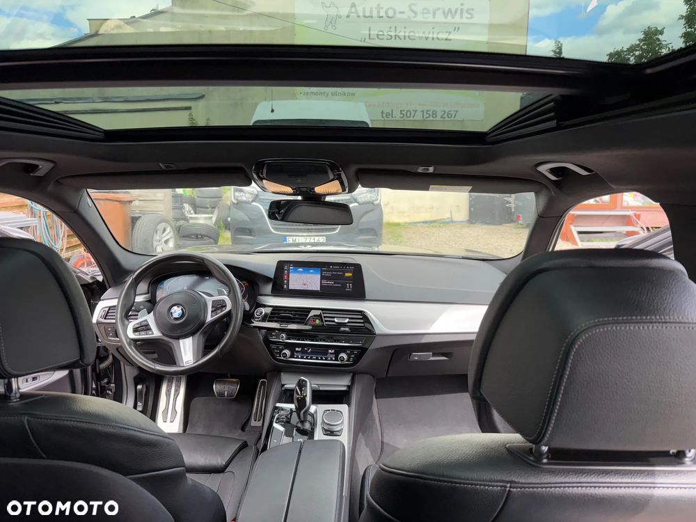 BMW Seria 5 540d xDrive M Sport sport - 33