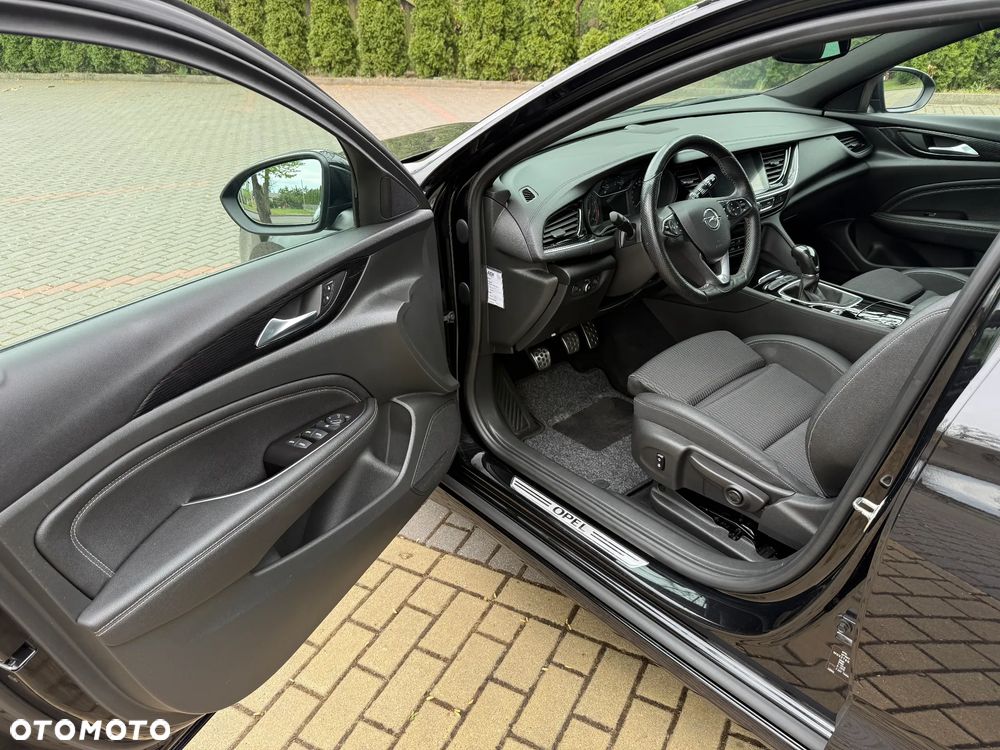 Opel Insignia 1.5 Direct InjectionTurbo Business Innovation - 27