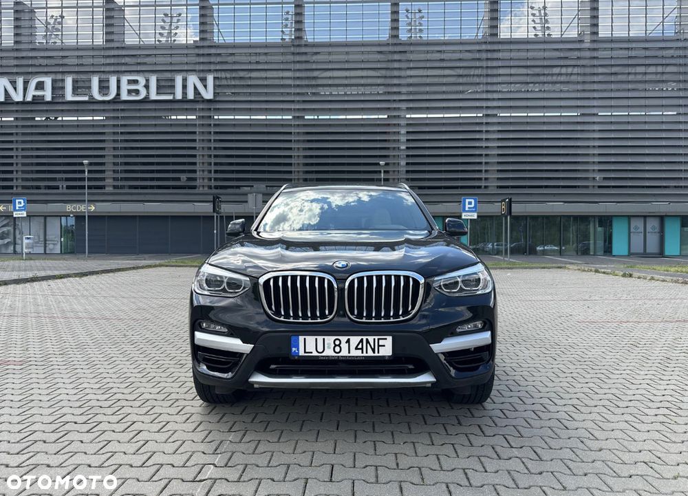 BMW X3 xDrive30i Luxury Line - 6