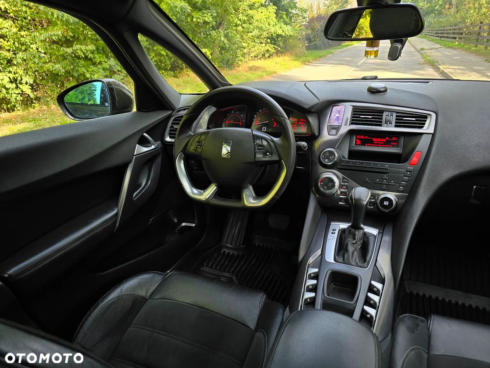 Citroën DS5 THP 155 SoChic - 6