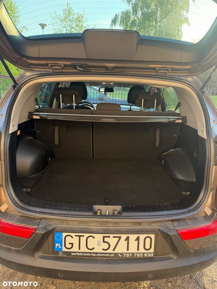 Kia Sportage - 12