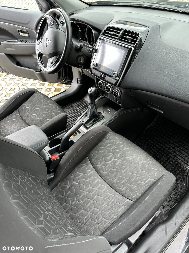 Mitsubishi ASX 2.0 Invite - 9