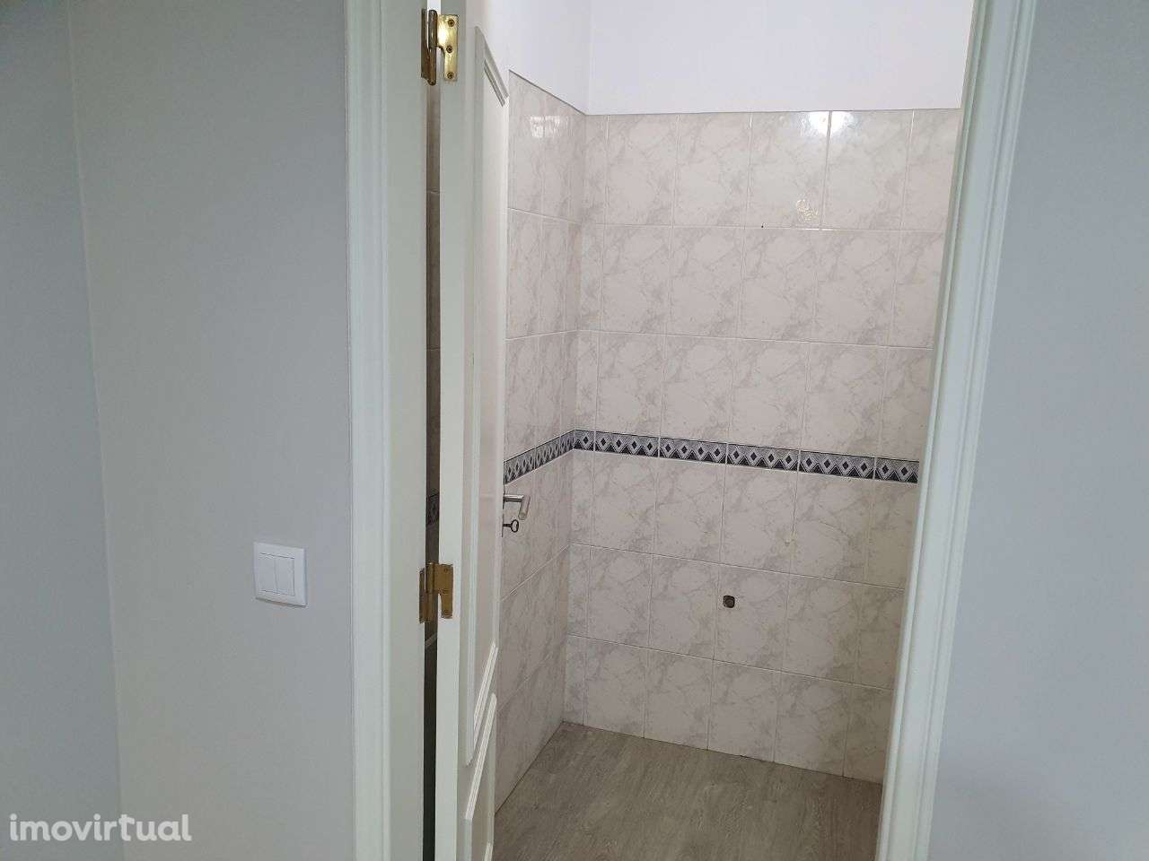 Apartamento T1 Remodelado Massamá Norte - Grande imagem: 4/16