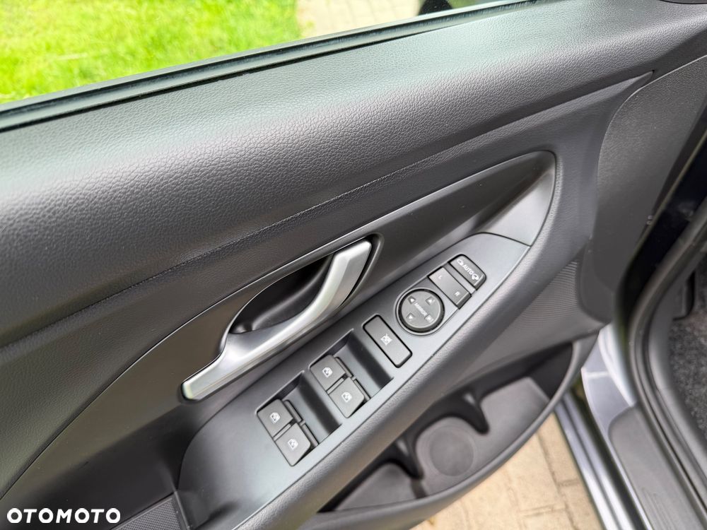 Hyundai i30 1.4 Style - 26