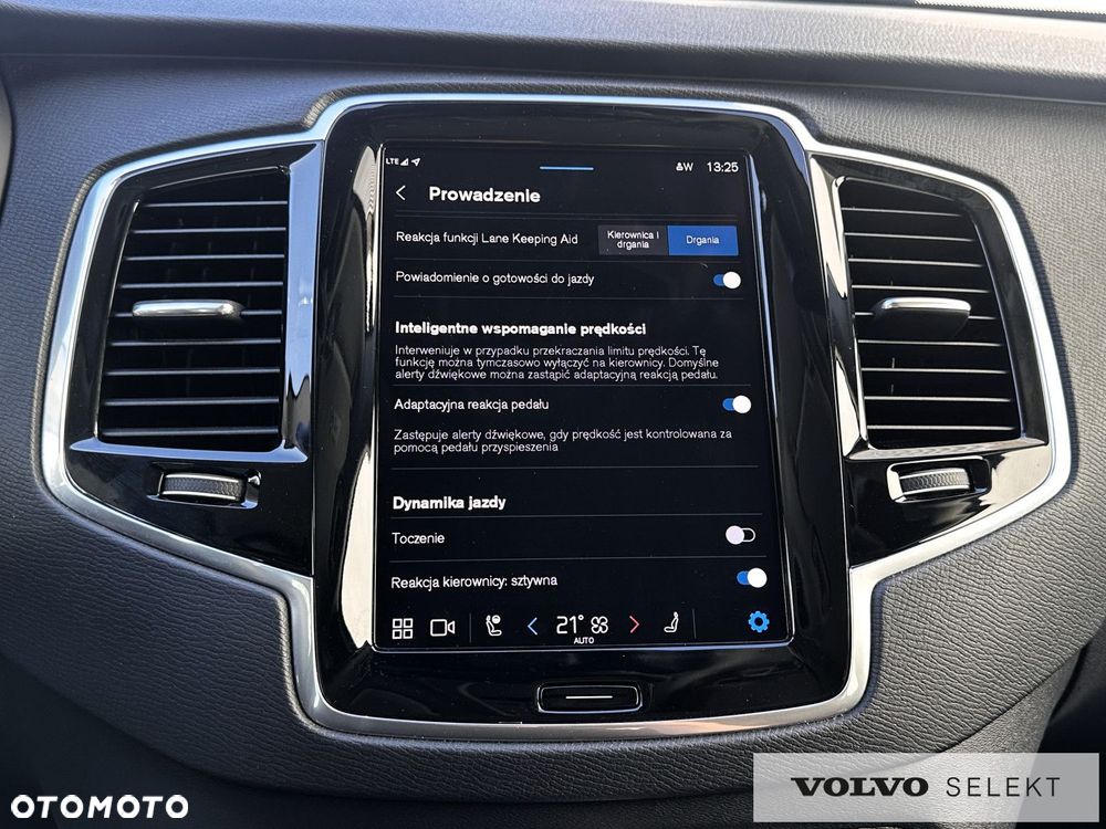 Volvo XC 90 - 31