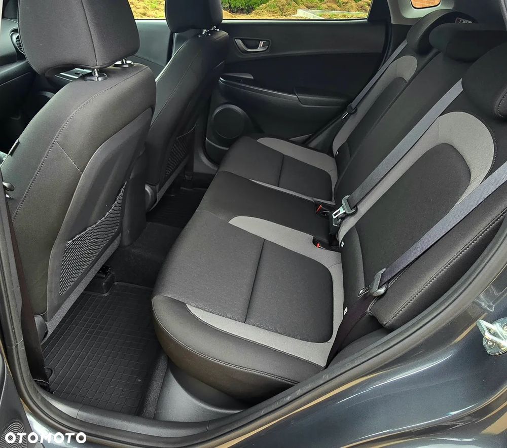 Hyundai Kona - 27