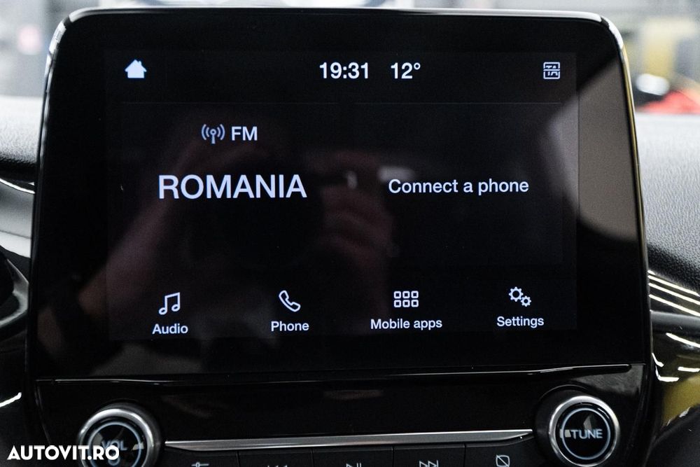 Ford Fiesta 1.1 Trend Connected - 40