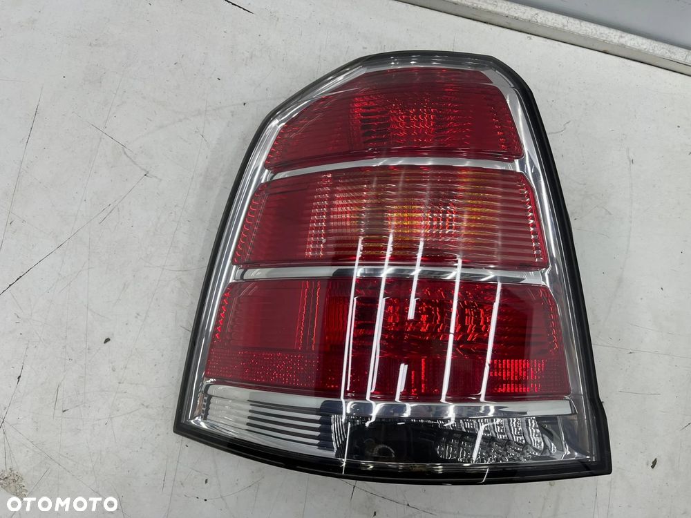 Lampa Opel Zafira B 05-08r Lewa tylna Lewy tył EU 4421948 - 1
