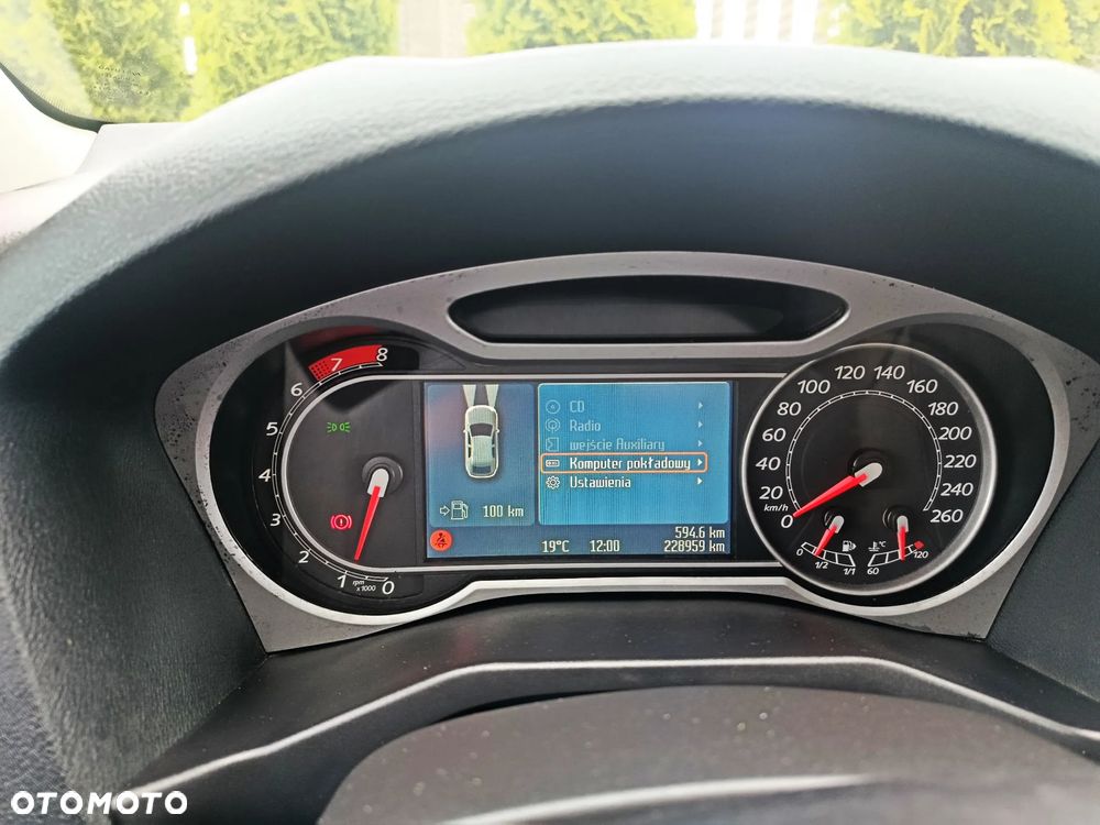 Ford Mondeo 2.0 Viva Titanium - 29