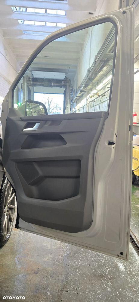 Volkswagen Transporter L2 4Motion DSG - 16