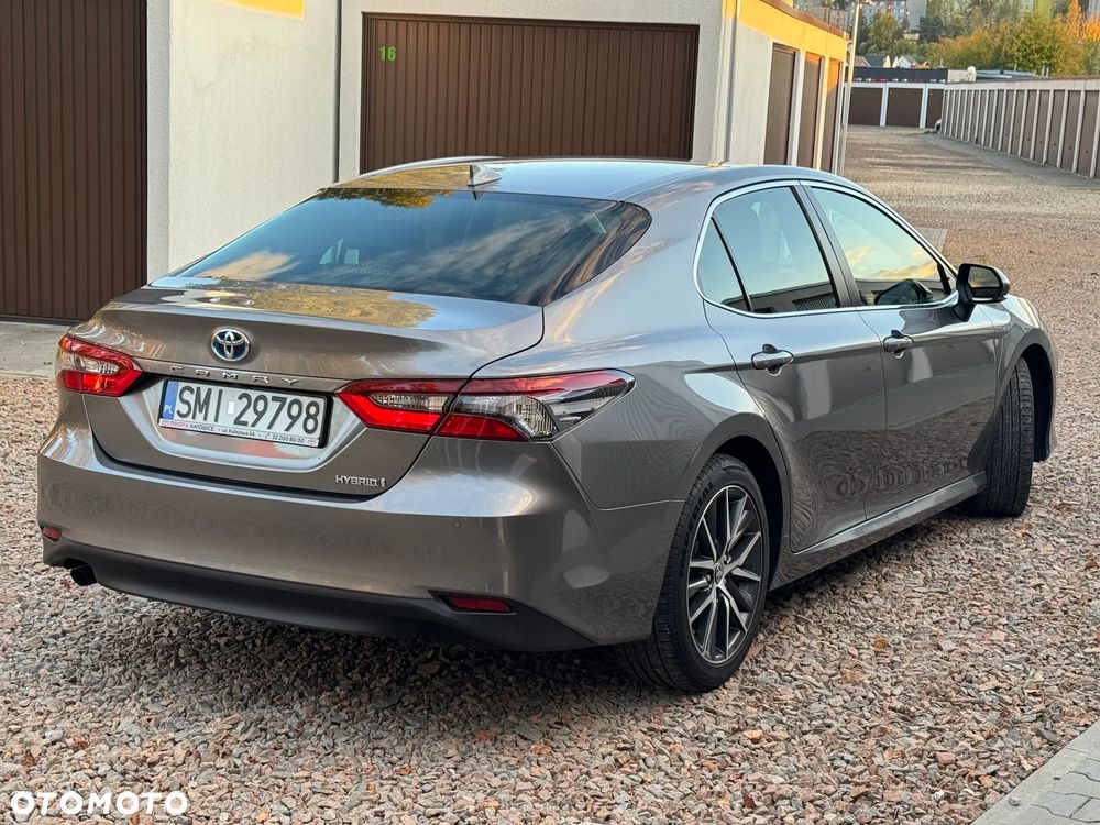 Toyota Camry 2.5 Hybrid Prestige CVT - 38
