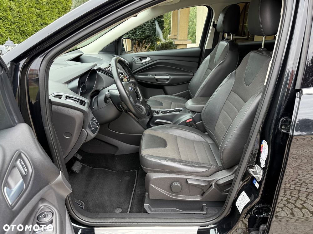 Ford Kuga 2.0 TDCi 4x4 ST-Line - 18
