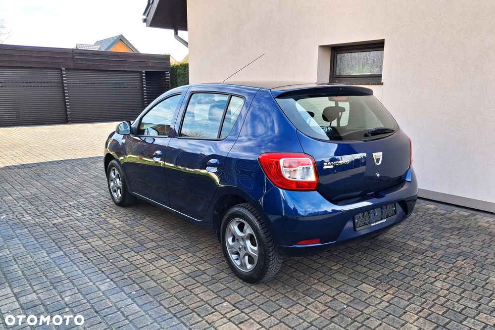 Dacia Sandero 1.2 16V 75 Celebration - 2