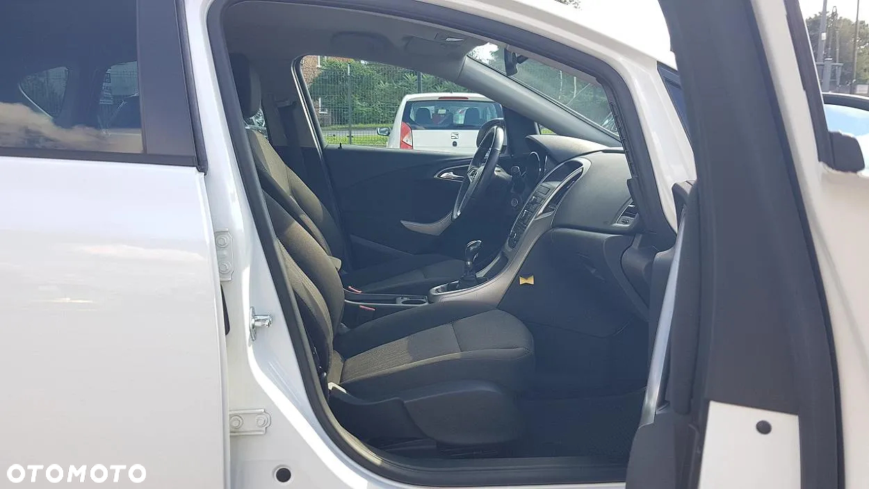 Opel Astra 1.4 Turbo Active - 27