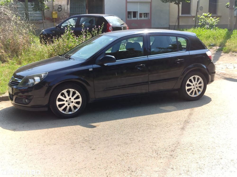 Opel Astra 1.4 - 4