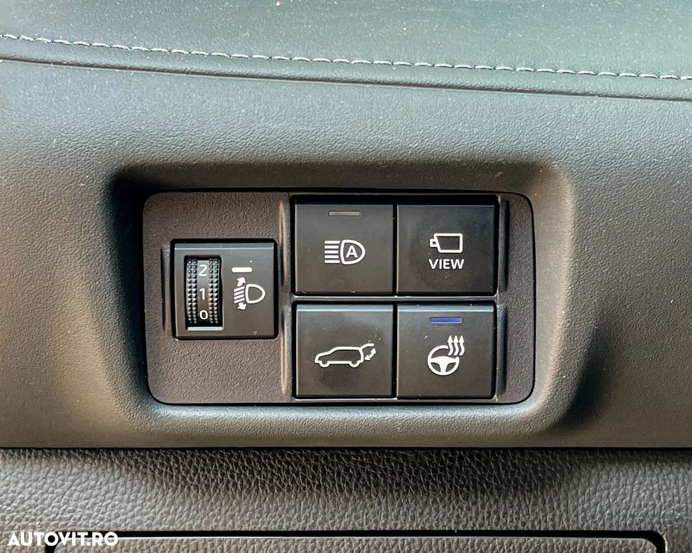 Toyota Highlander 2.5 L Hybrid Dynamic Force 248CP Exclusive Metallic - 12