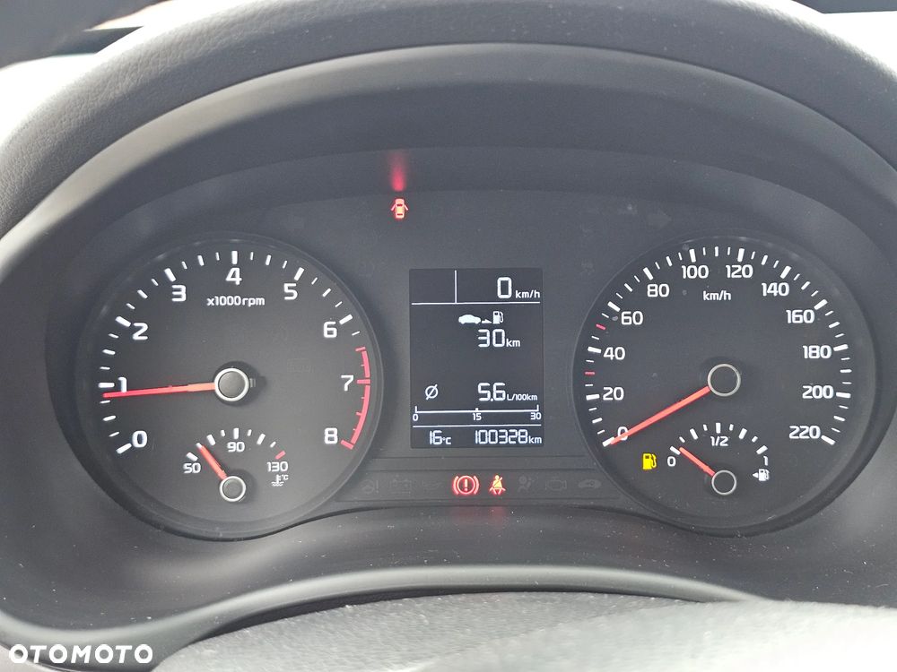 Kia Stonic 1.2 L - 28