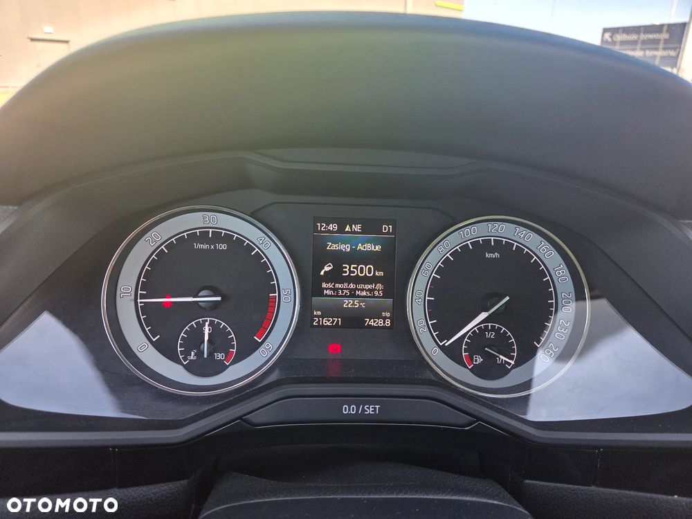 Skoda Superb 2.0 TDI 4x4 L&K DSG - 21