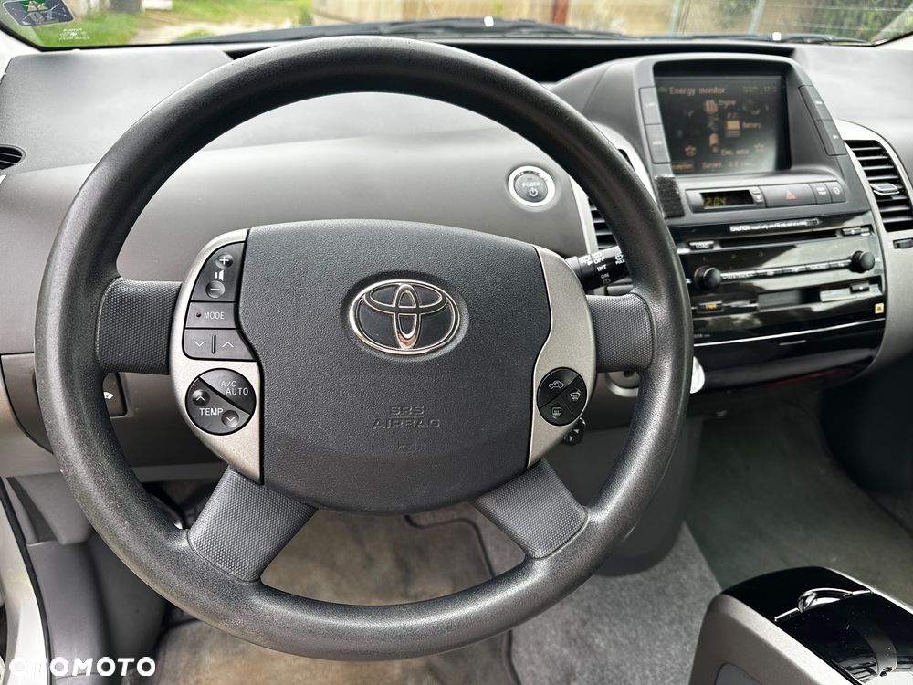 Toyota Prius 1.5 VVT-i Sol (nav) - 20