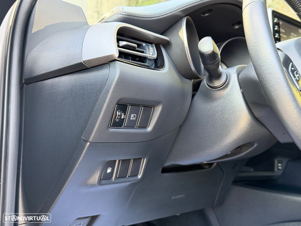 Toyota C-HR 1.8 HSD Comfort+P.Style - 34
