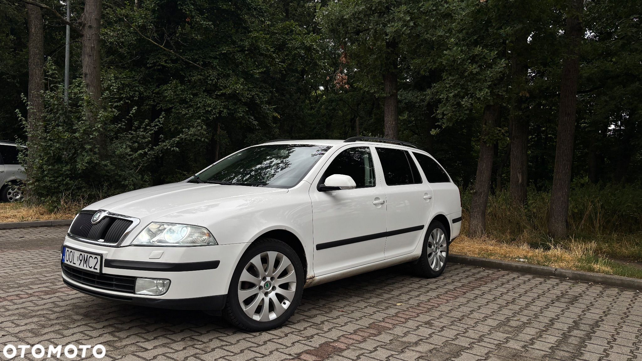 Skoda Octavia 2.0 TDI DPF DSG Elegance - 1