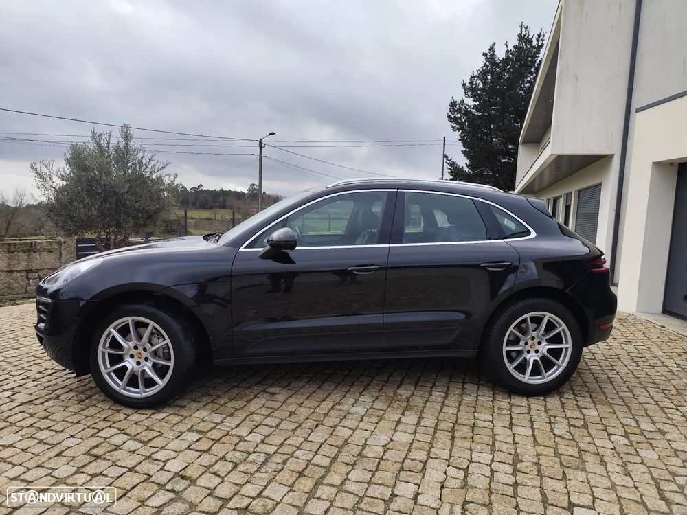 Porsche Macan S - 25