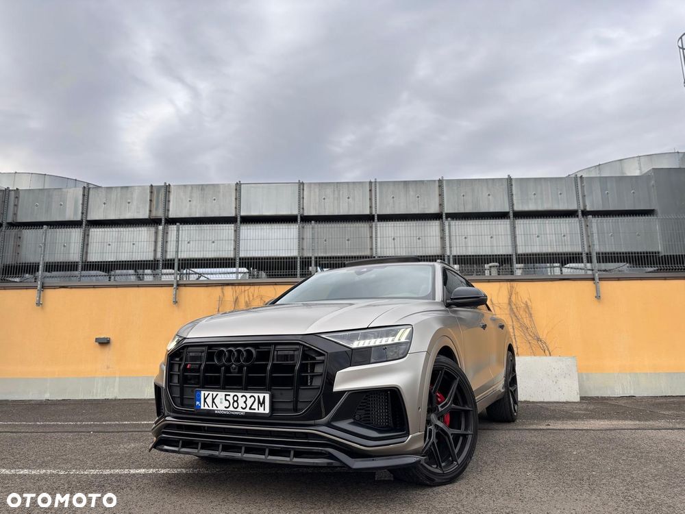 Audi SQ8 - 1