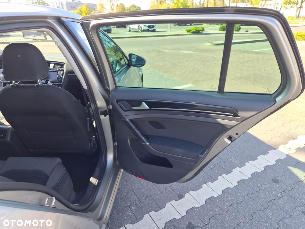 Volkswagen Golf 1.2 TSI Highline DSG - 26