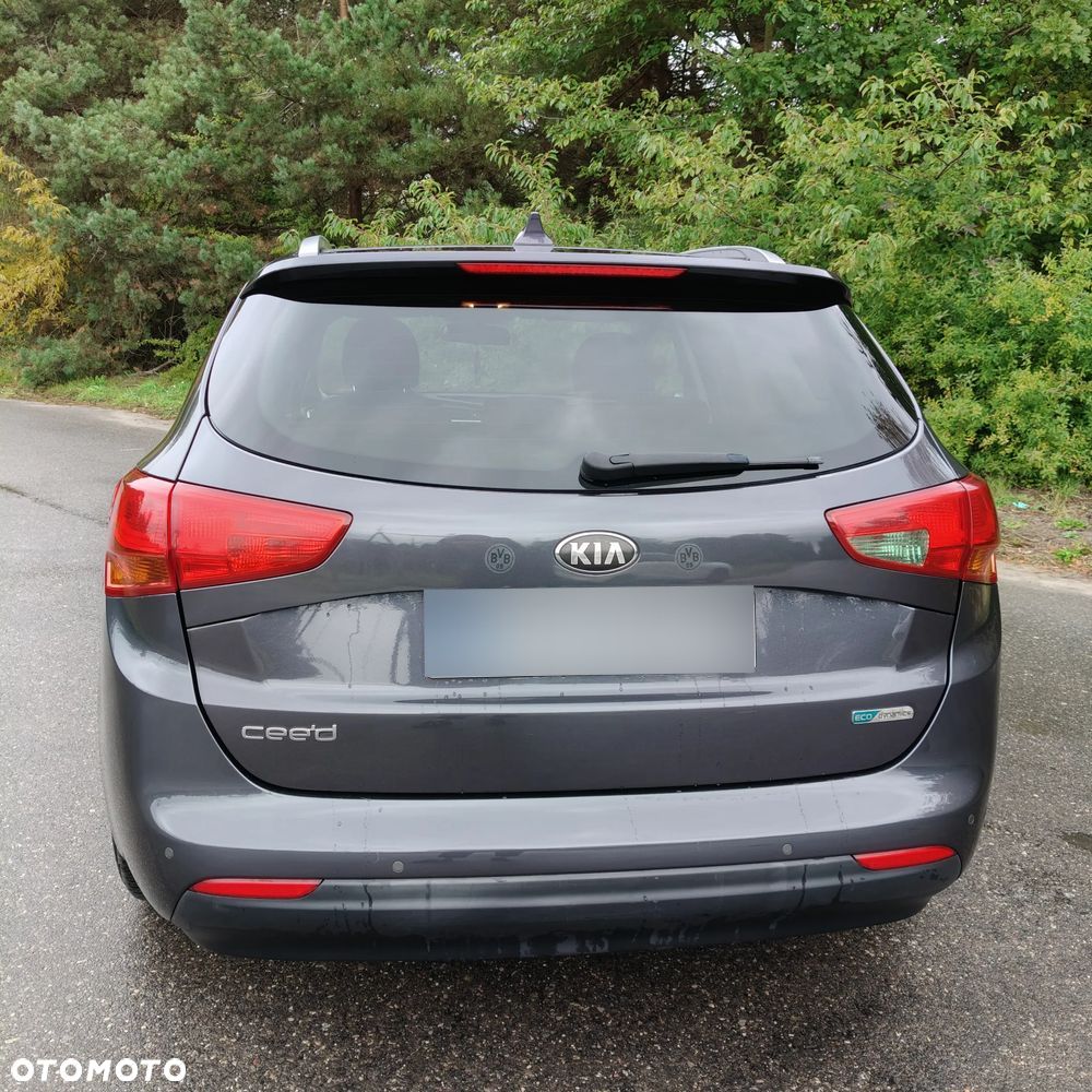 Kia Ceed 1.6 GDI Dream Team Edition - 7