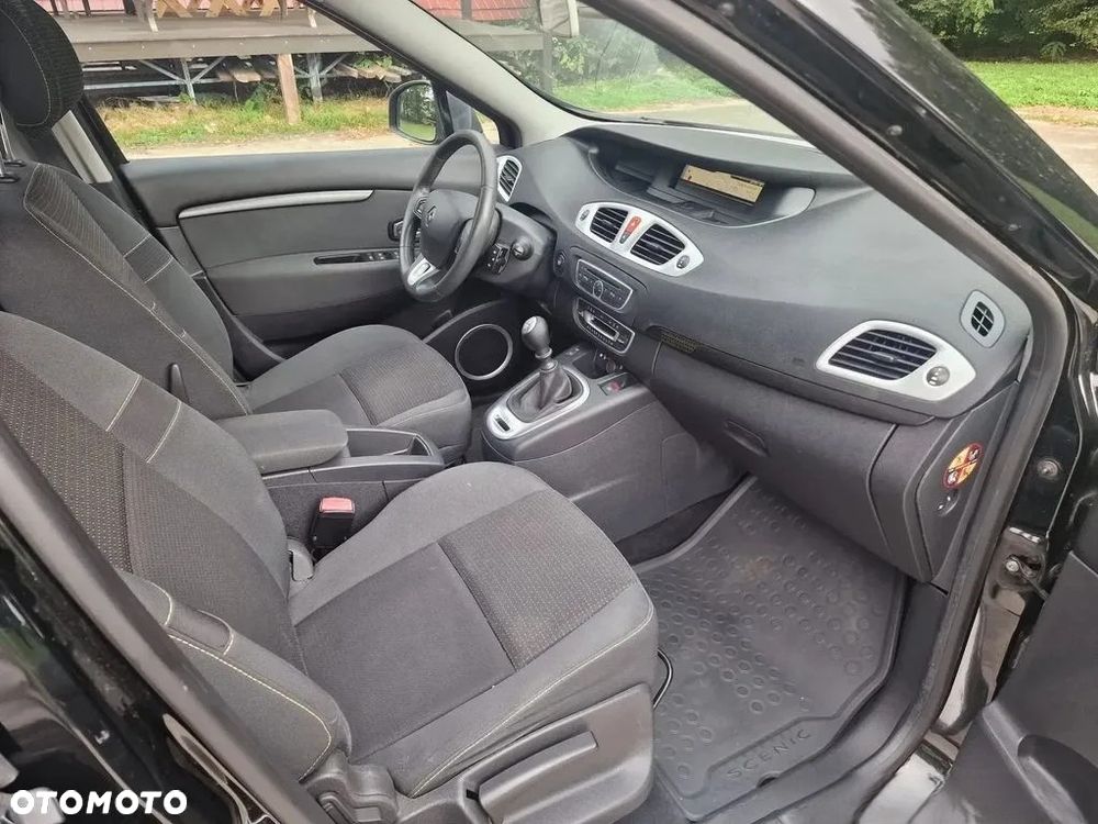 Renault Grand Scenic Gr 1.4 16V TCE Bose Edition - 13