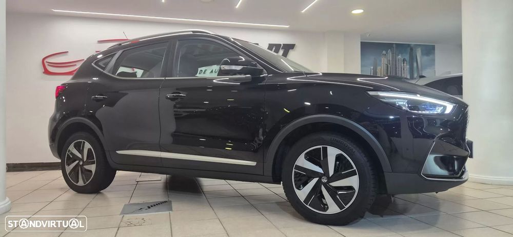 MG ZS EV 72.6 kWh Luxury - 5
