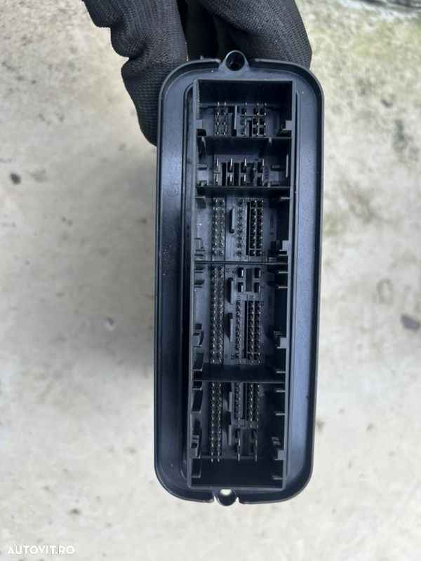 calculator ecu bmw f10 f01m550d n57d30c 381 cai - 2