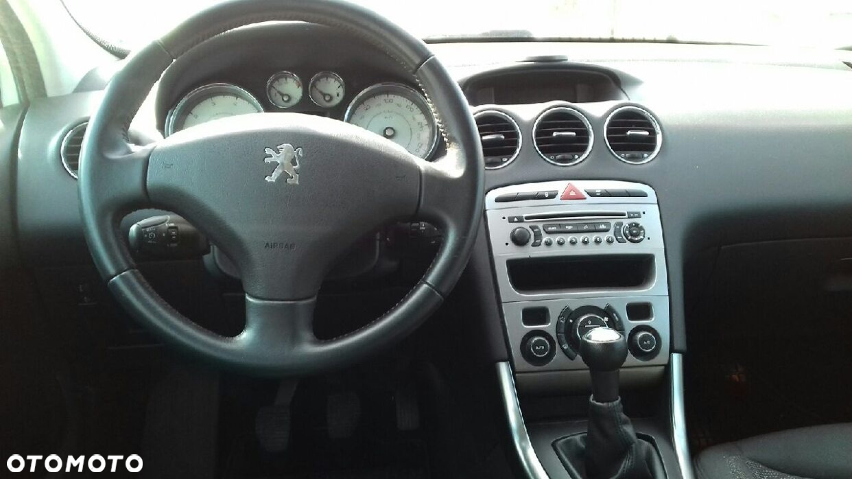 Peugeot 308 120 VTi Premium - 11