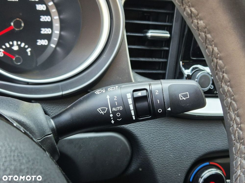 Kia Ceed 1.5 T-GDI M DCT - 18